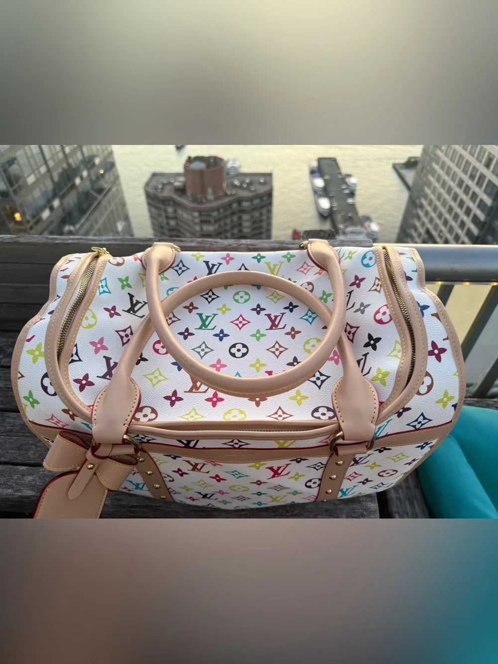 Multicolor pet carrier beautiful for the spring & Summer 🥰
